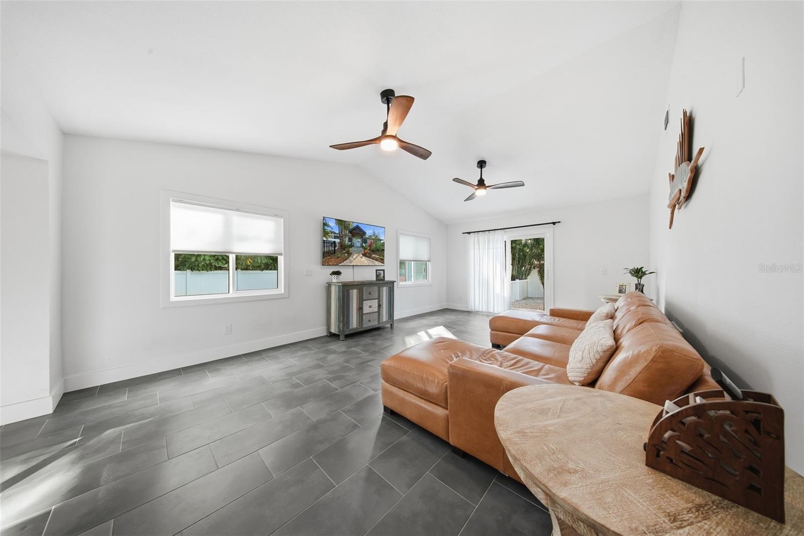 Image 42 of 90 For 1830 Main Street