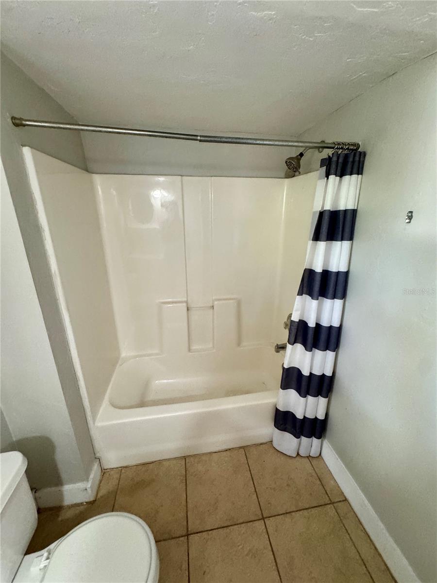 Image 16 of 27 For 1920 Paris Street