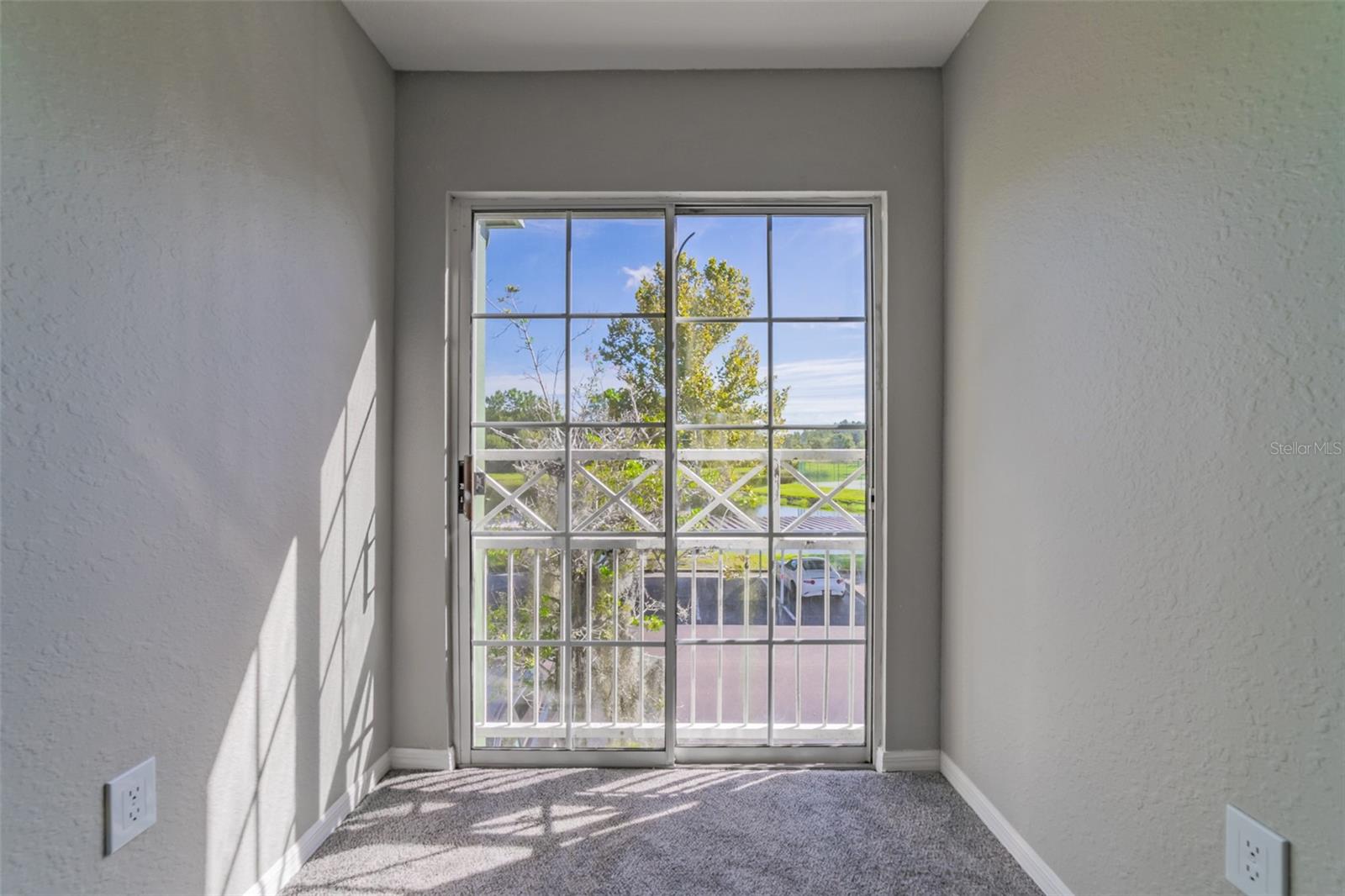 Image 28 of 52 For 9028 Lake Chase Island Way 9028