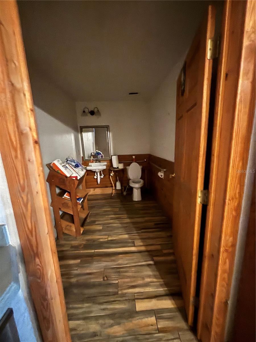 Image 8 of 13 For 541 Blanche Avenue