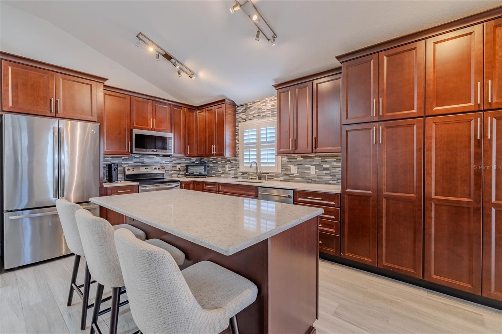 Image 10 of 30 For 13419 Eudora Place