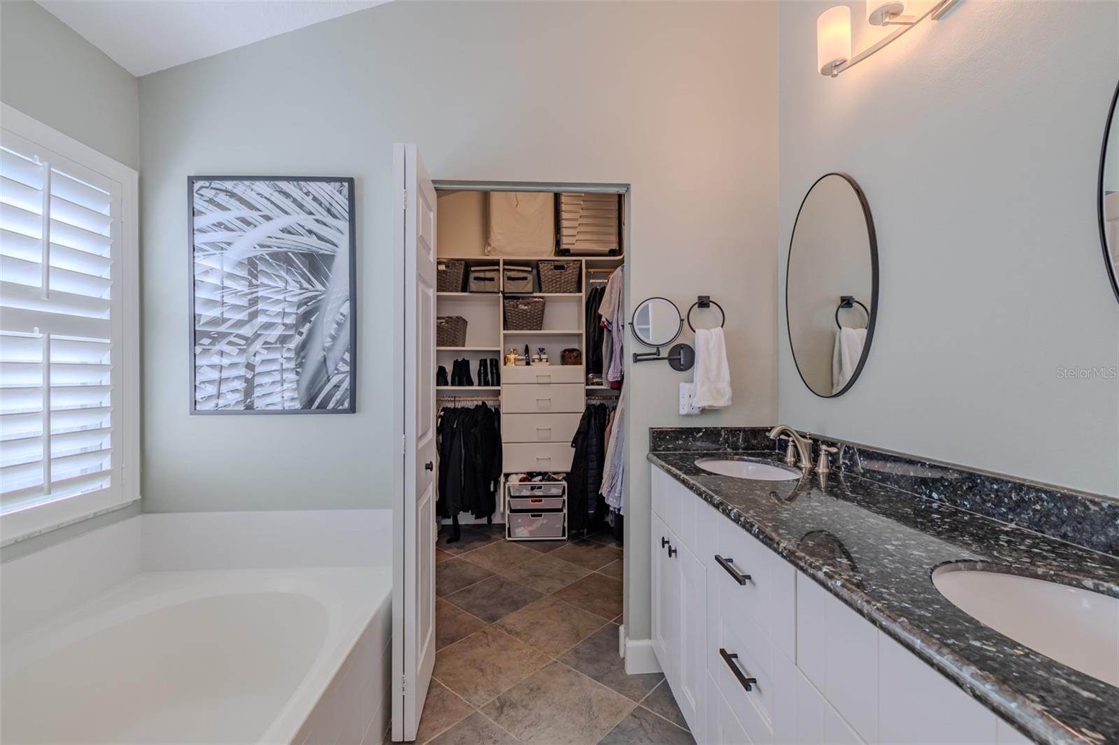 Image 16 of 30 For 13419 Eudora Place