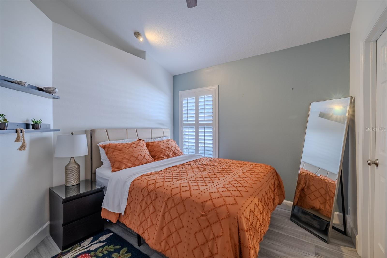 Image 20 of 30 For 13419 Eudora Place