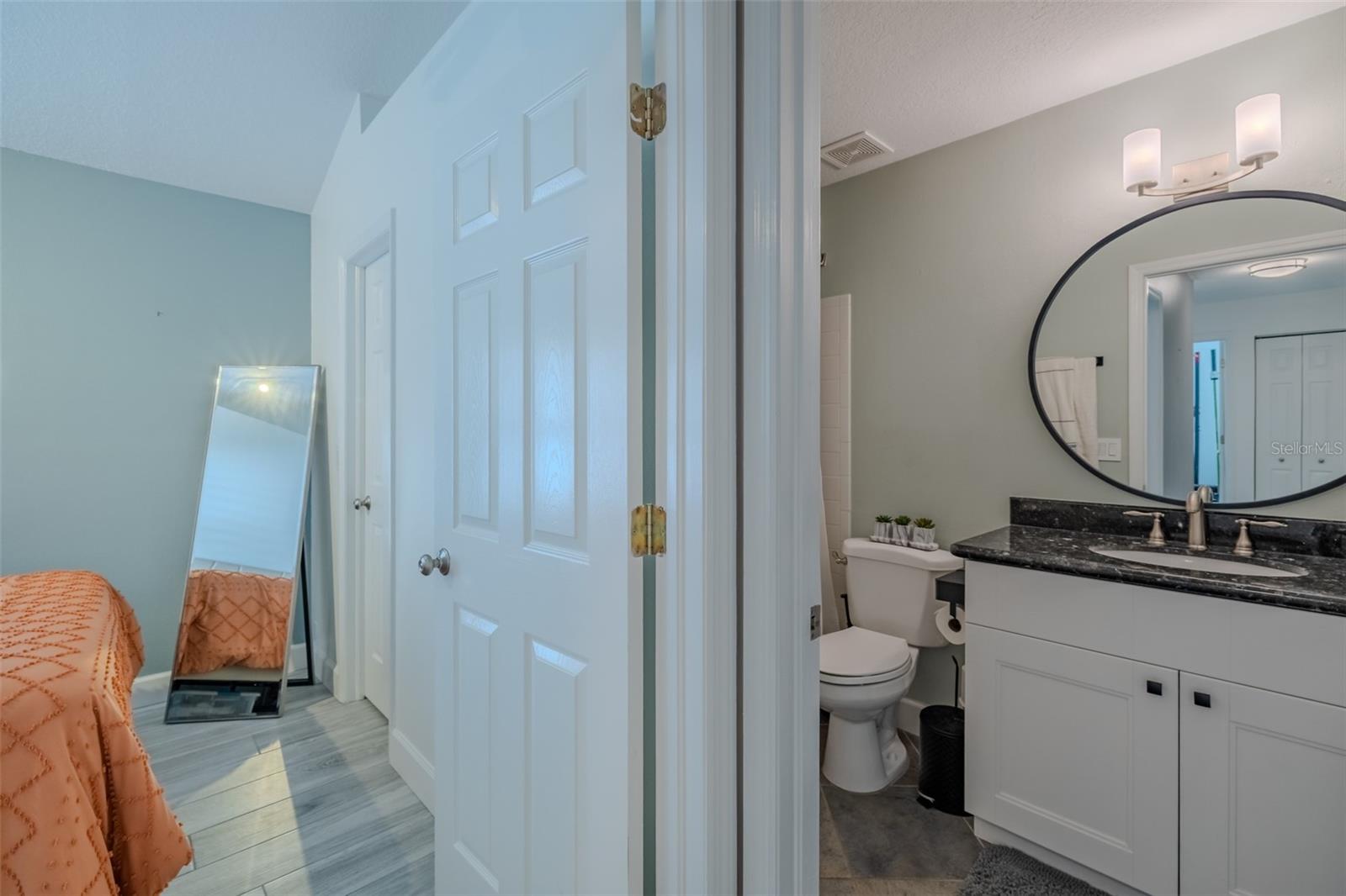 Image 21 of 30 For 13419 Eudora Place