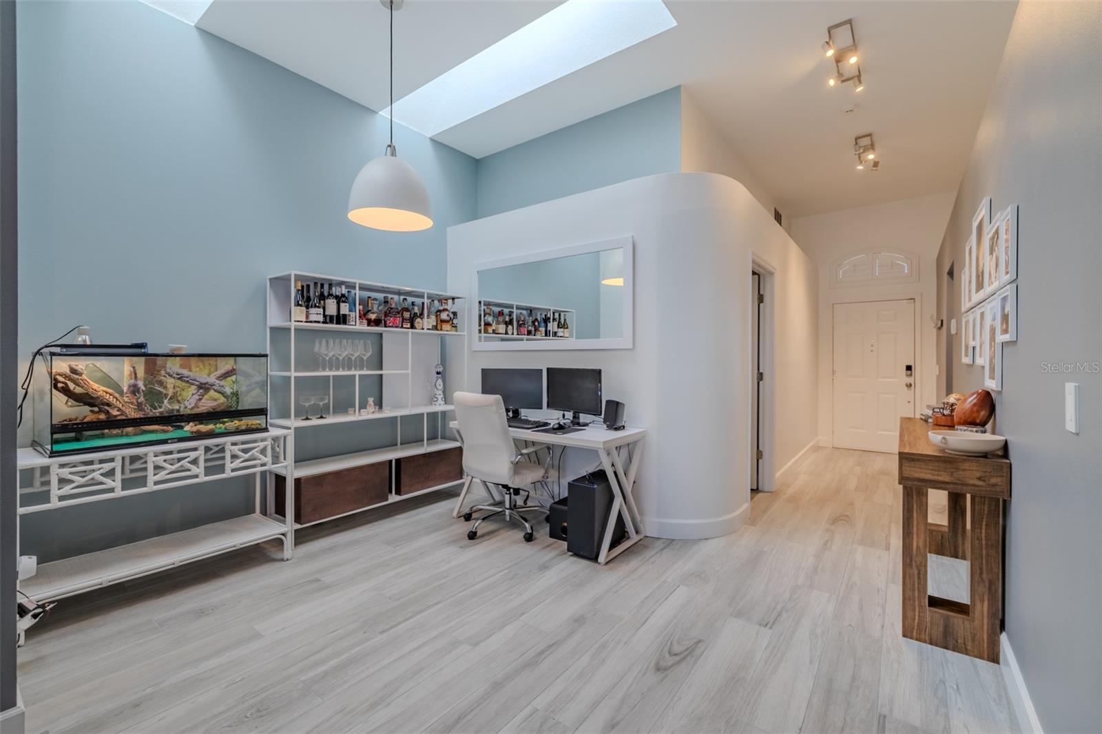 Image 6 of 30 For 13419 Eudora Place