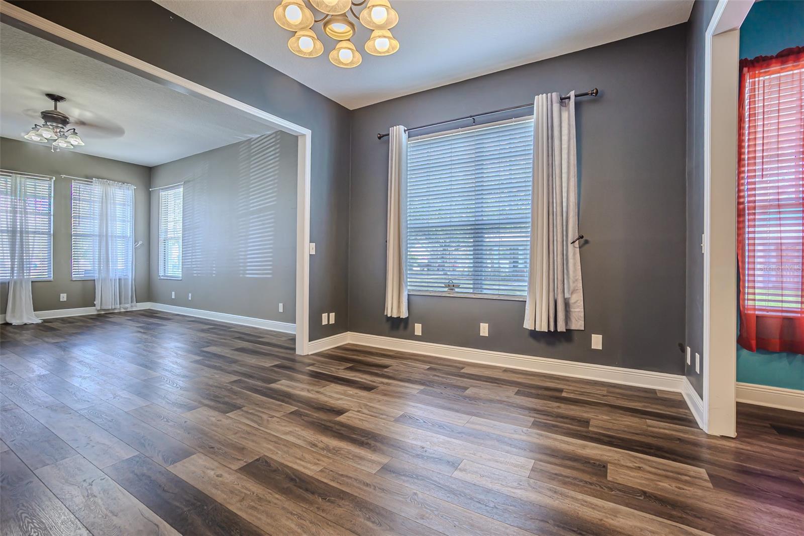 Image 9 of 33 For 6460 Ashville Drive