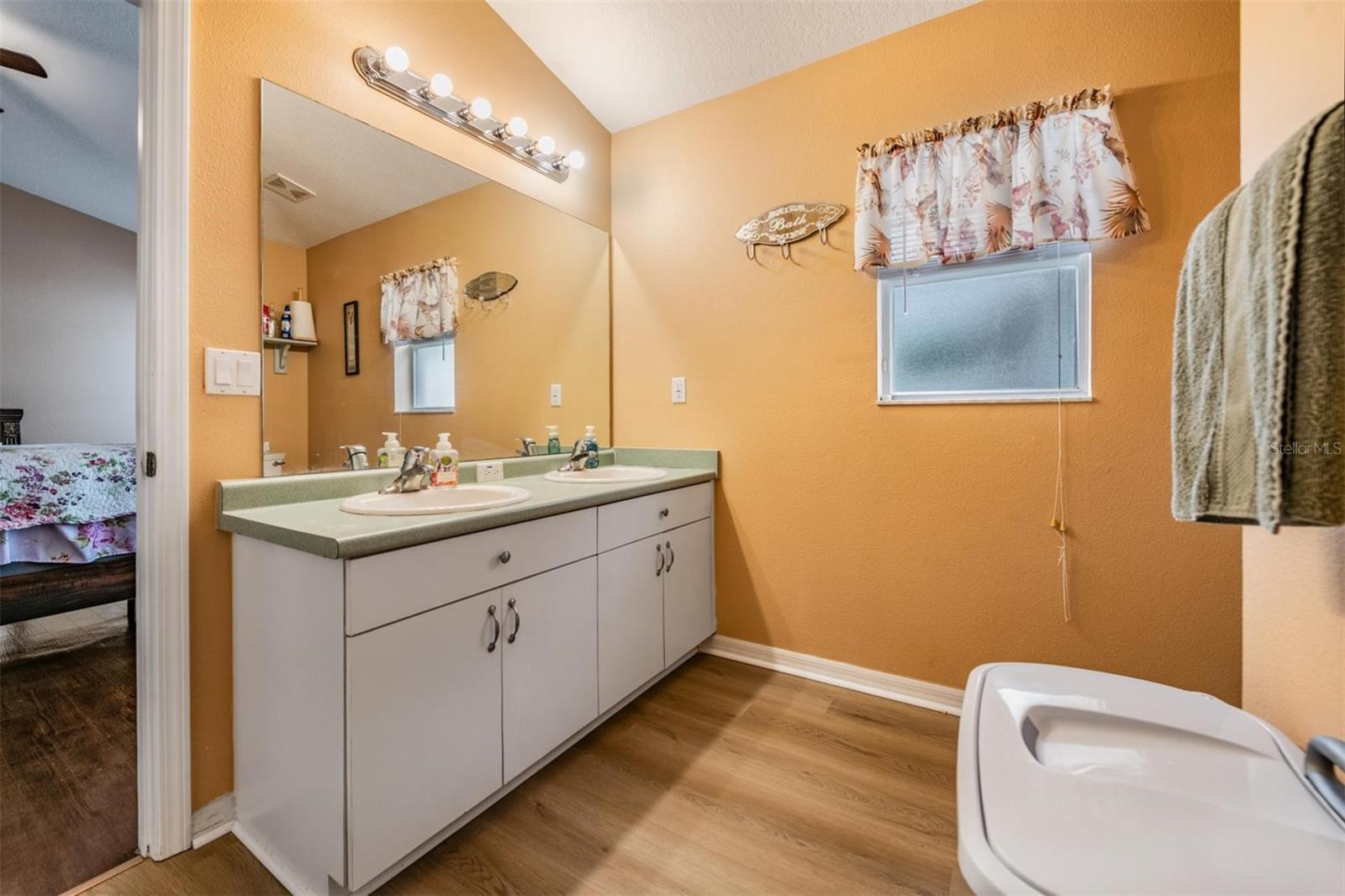 Image 14 of 23 For 6431 Taylor Court