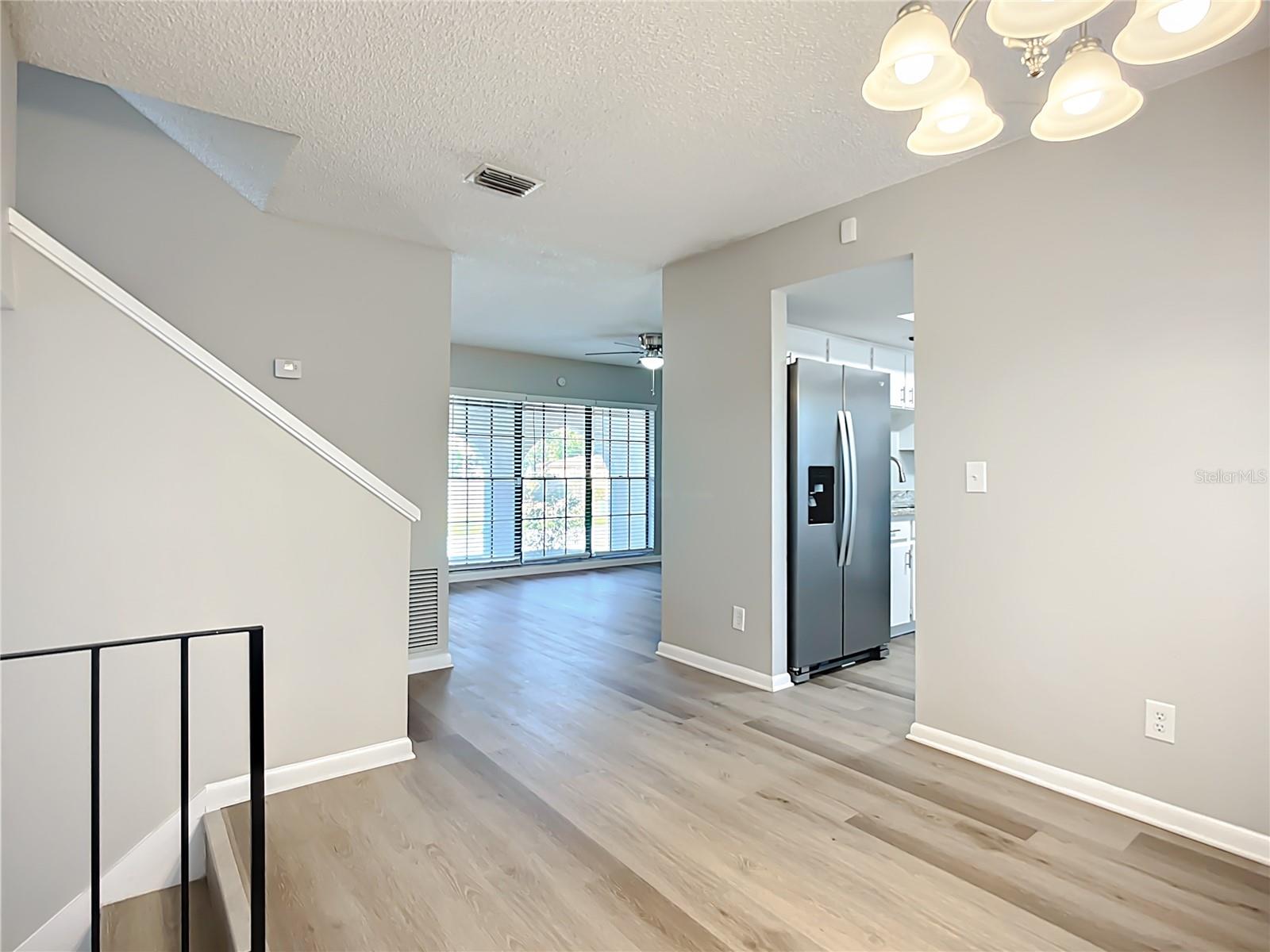 Image 11 of 32 For 632 Ephrata Drive