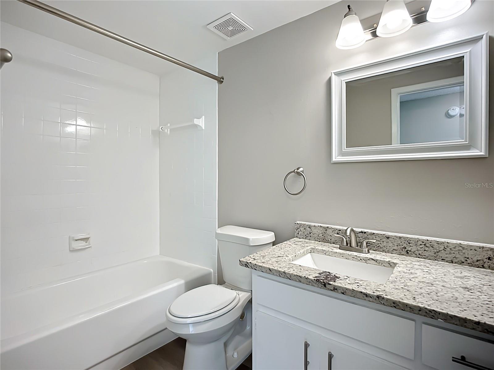 Image 20 of 32 For 632 Ephrata Drive