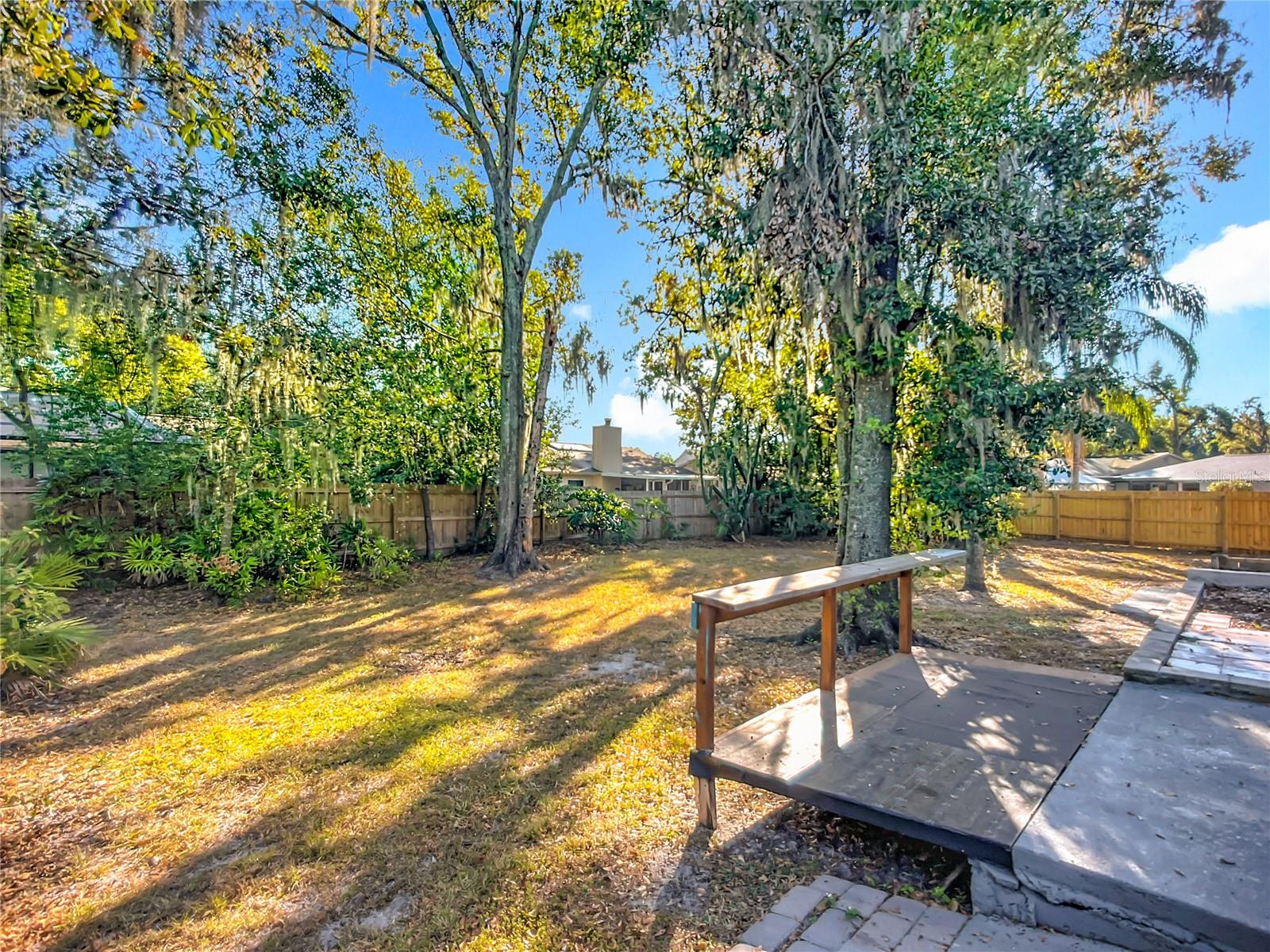 Image 29 of 32 For 632 Ephrata Drive