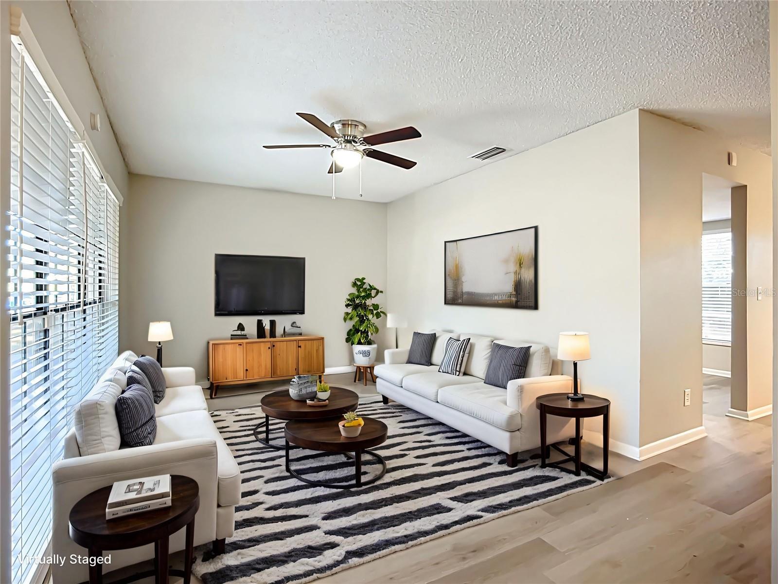 Image 3 of 32 For 632 Ephrata Drive