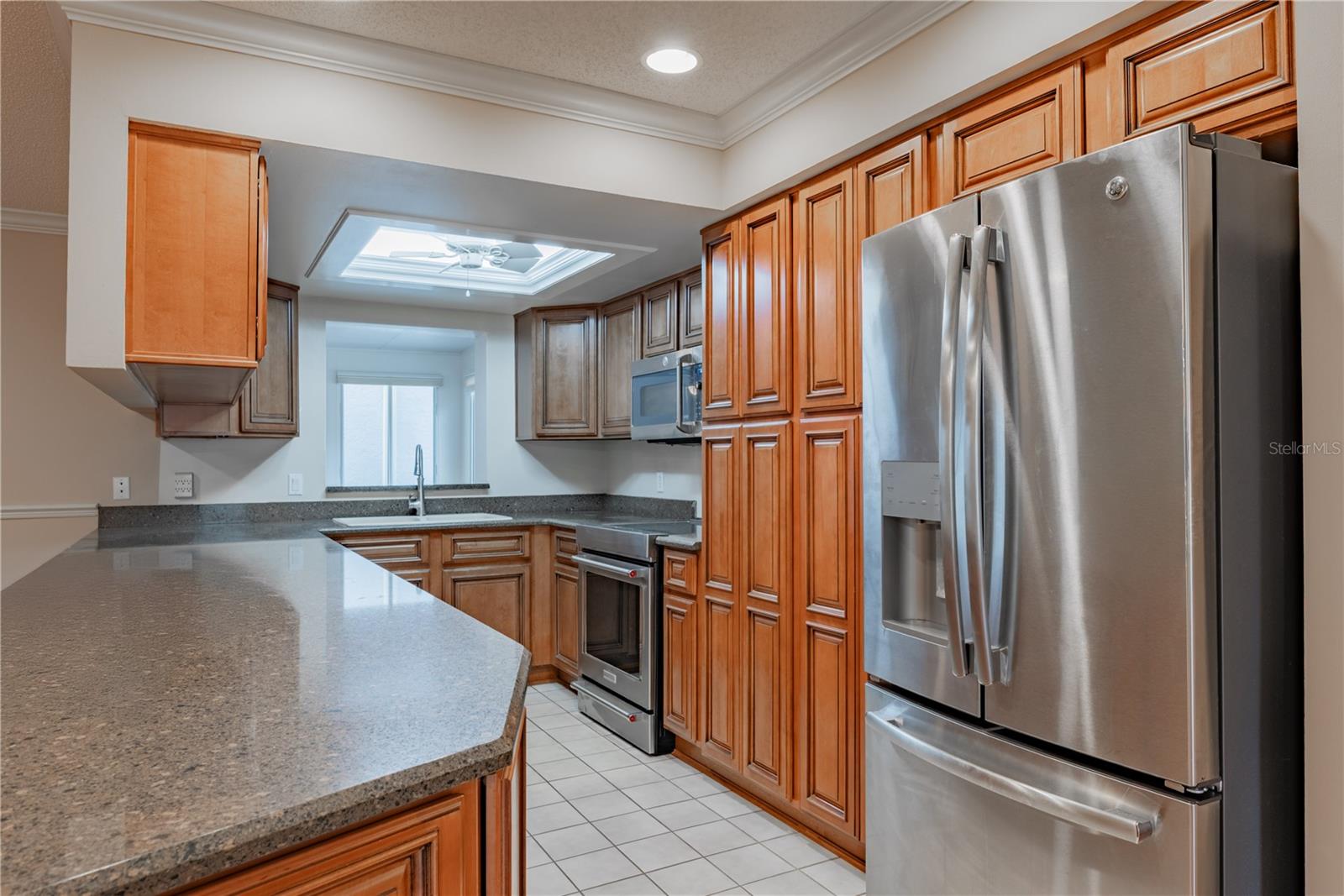 Image 11 of 31 For 3401 Pico Drive