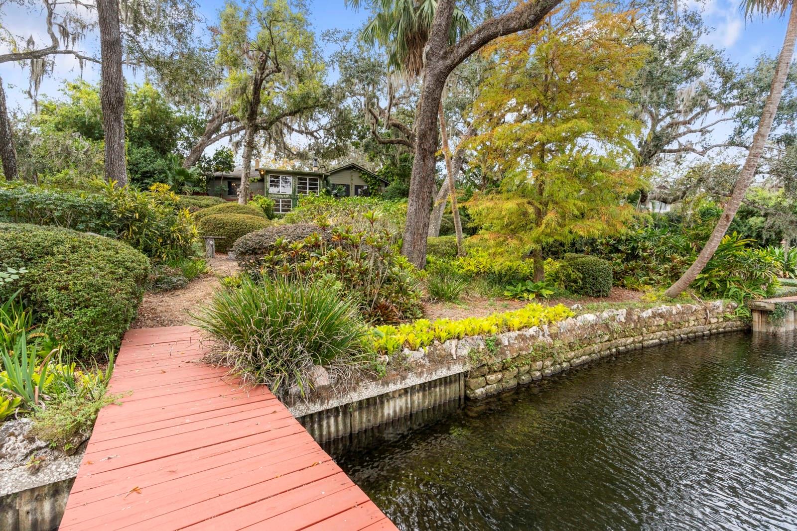 Image 5 of 67 For 617 Riverhills Drive