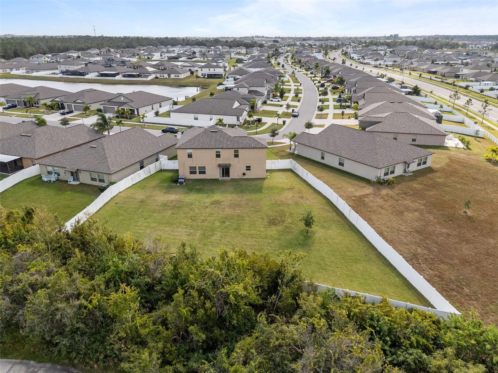 Image 32 of 36 For 13549 Willow Bluestar Loop