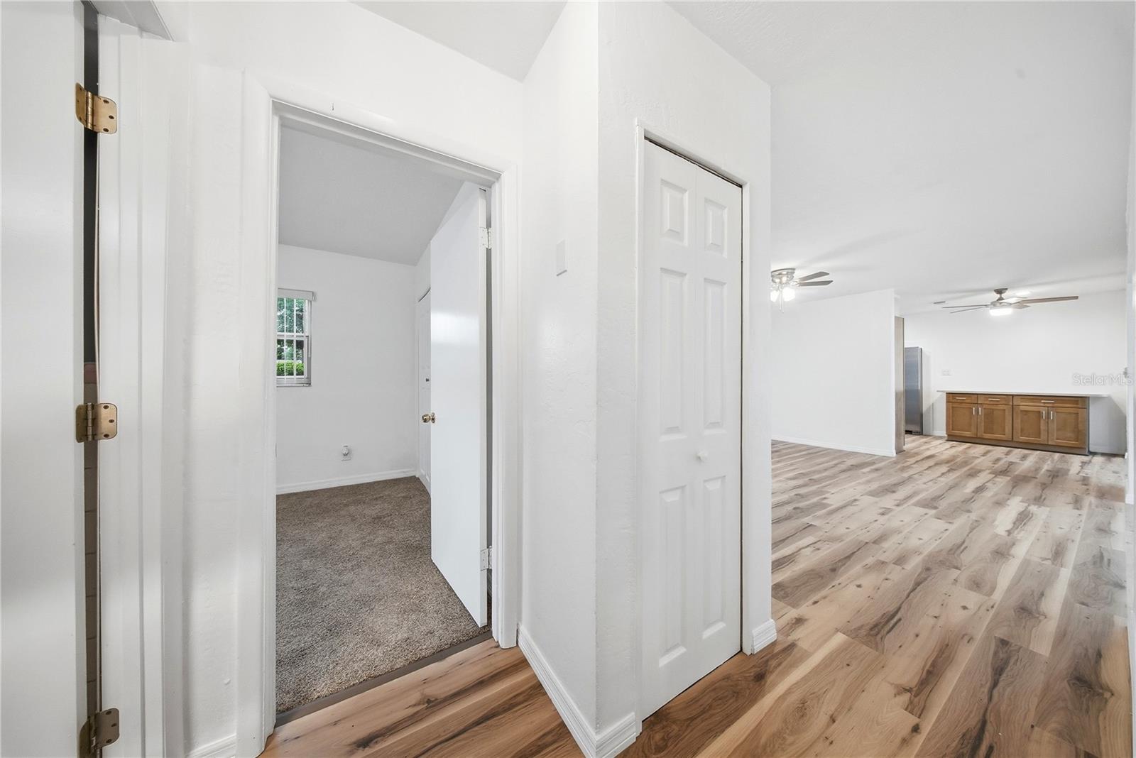 Image 11 of 26 For 6725 17th Lane N