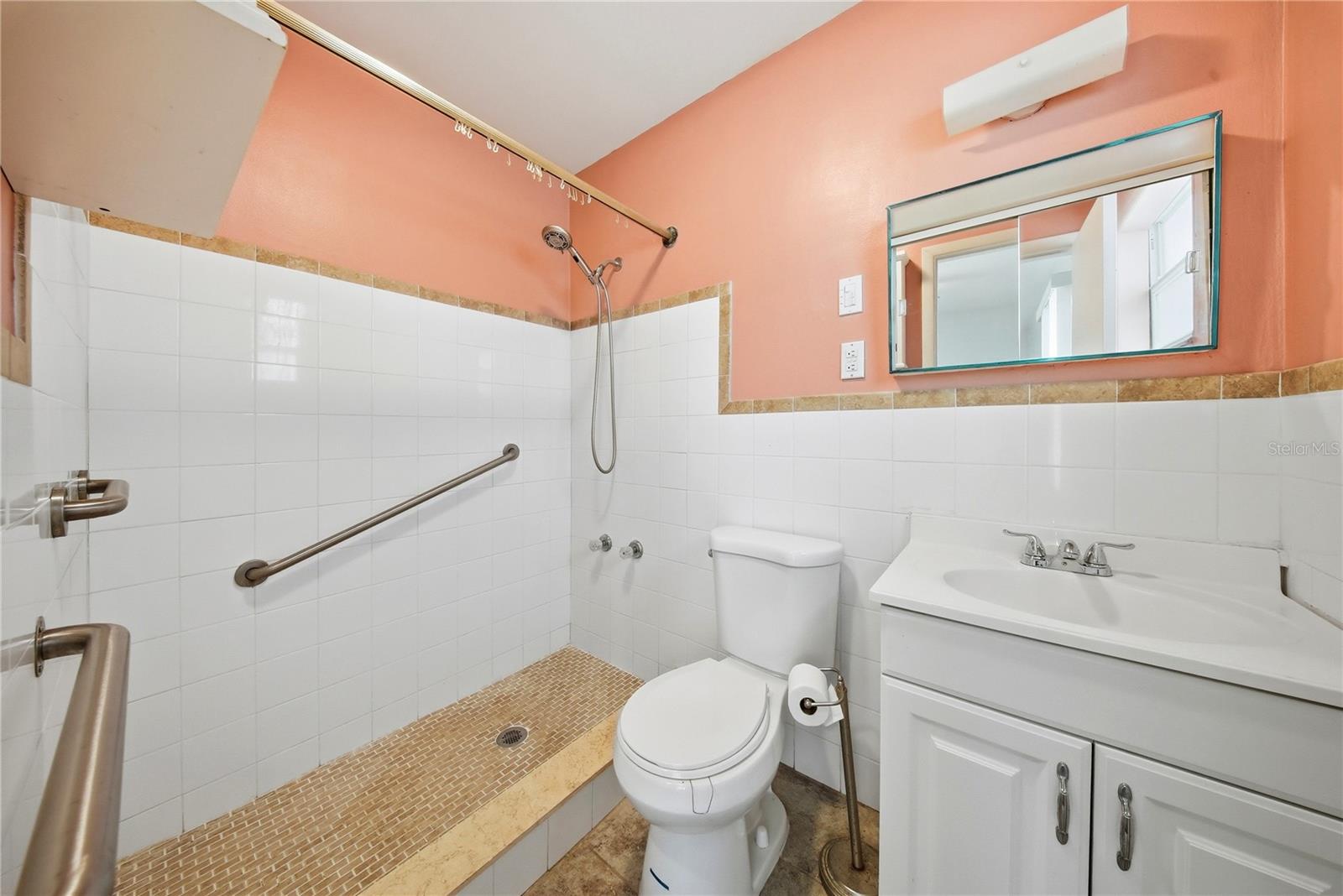 Image 19 of 26 For 6725 17th Lane N