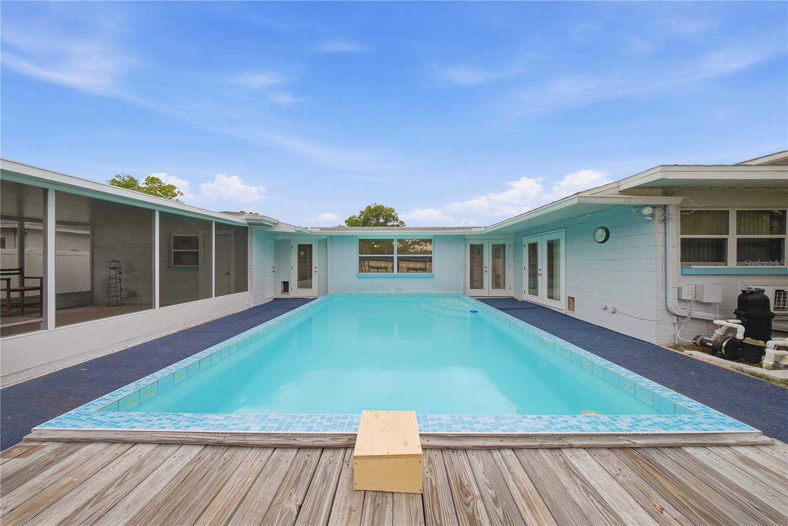 Image 23 of 26 For 6725 17th Lane N