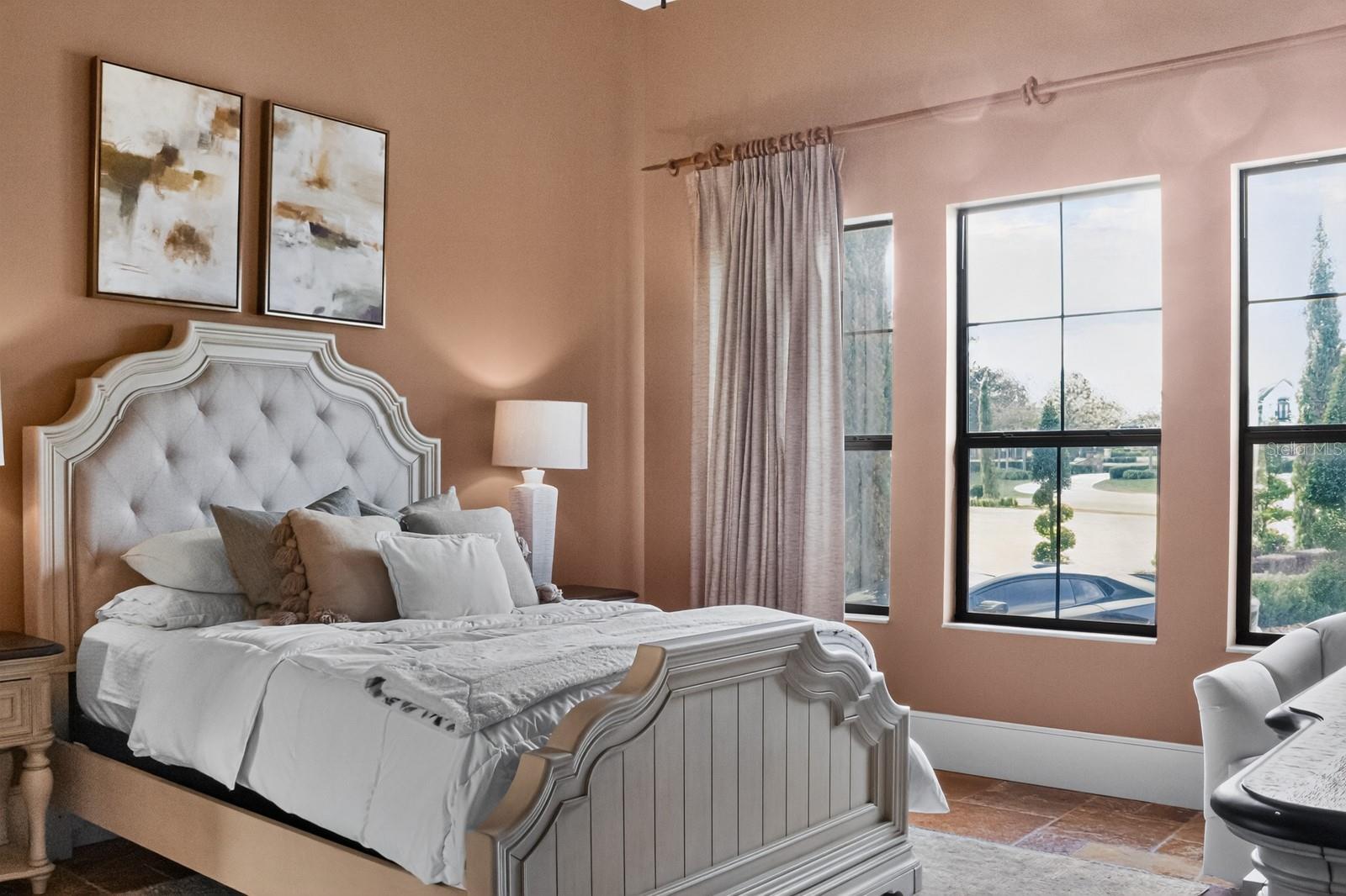 Listing photo id 18 for 10641 Broadland Pass