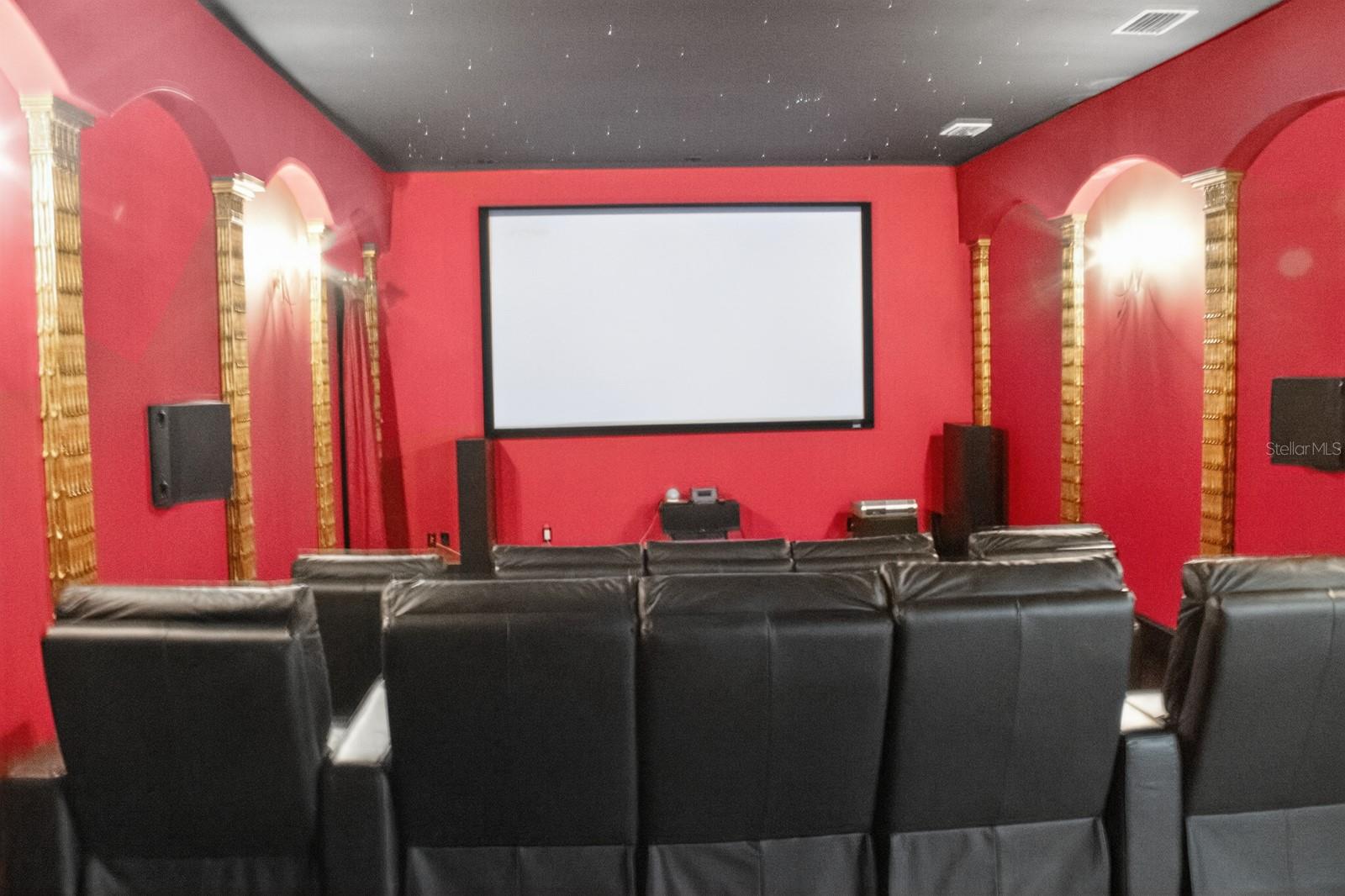 Listing photo id 28 for 10641 Broadland Pass