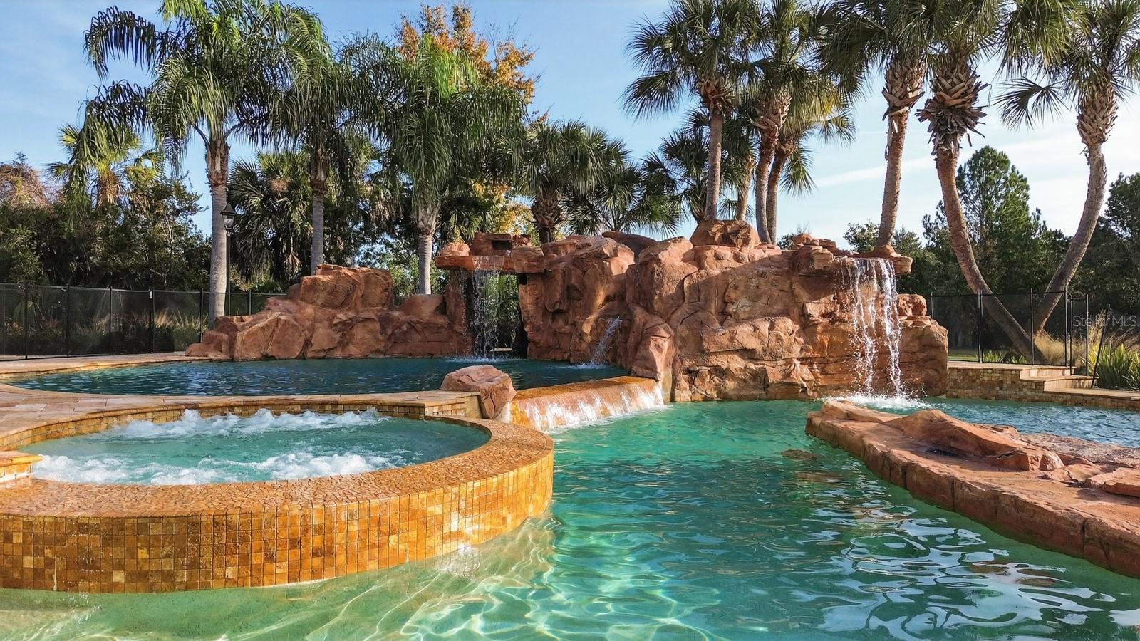 Listing photo id 3 for 10641 Broadland Pass