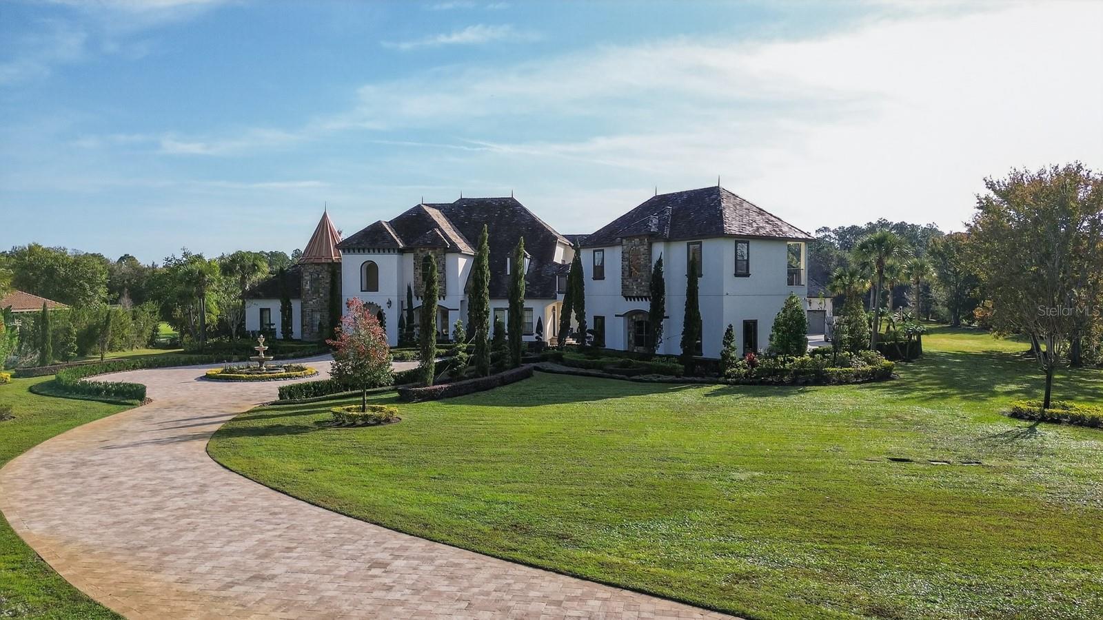 Listing photo id 51 for 10641 Broadland Pass