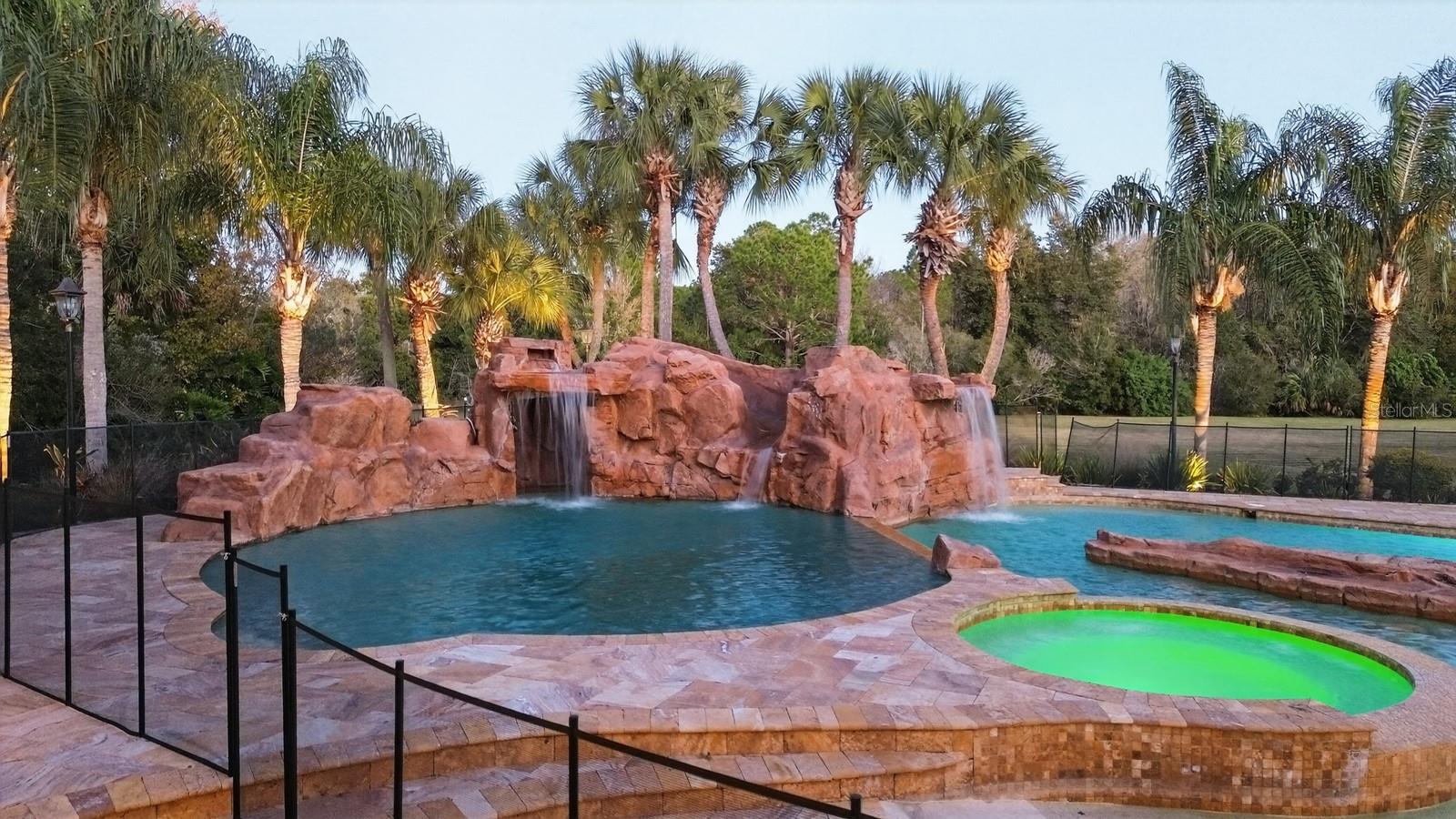 Listing photo id 55 for 10641 Broadland Pass