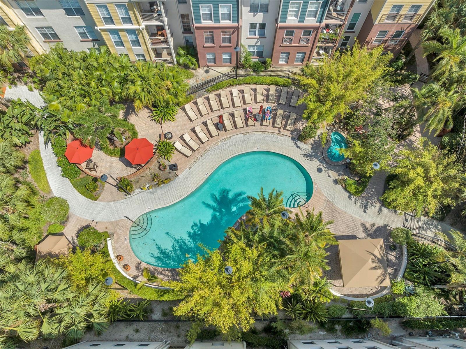 Image 25 of 33 For 520 Armenia Avenue 1233