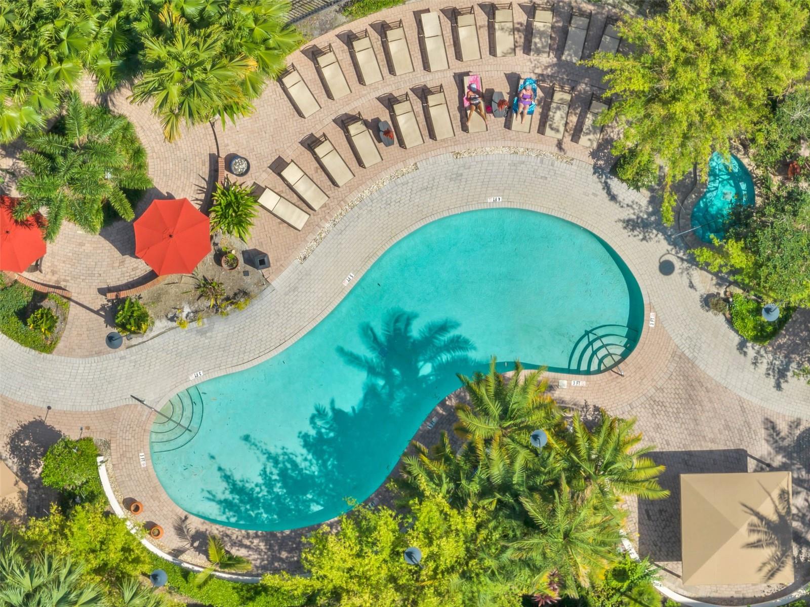 Image 26 of 33 For 520 Armenia Avenue 1233