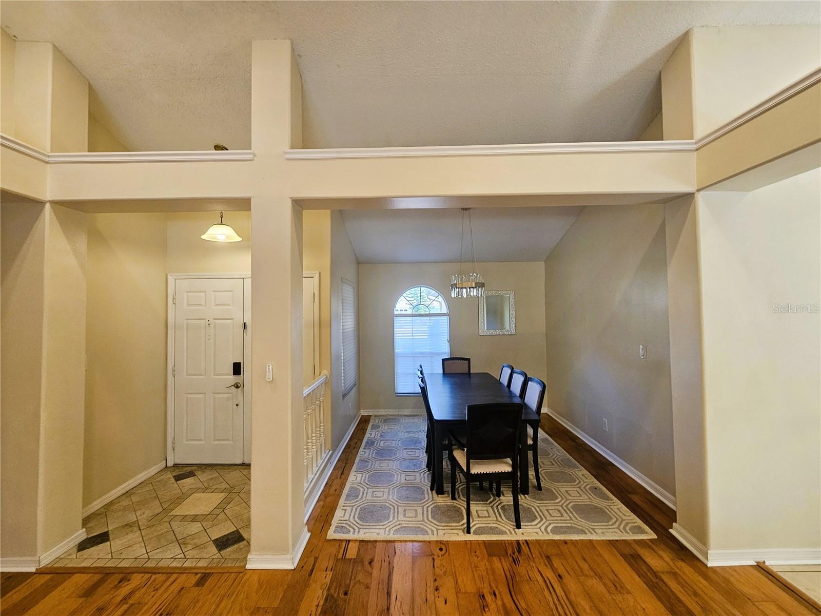 Image 3 of 39 For 14504 Brambie Court