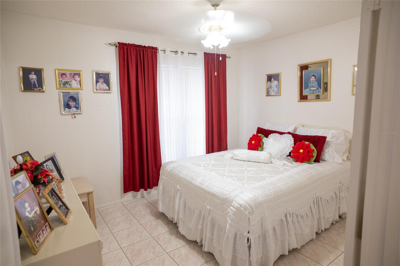 Image 13 of 28 For 6021 Lemon Tree Court