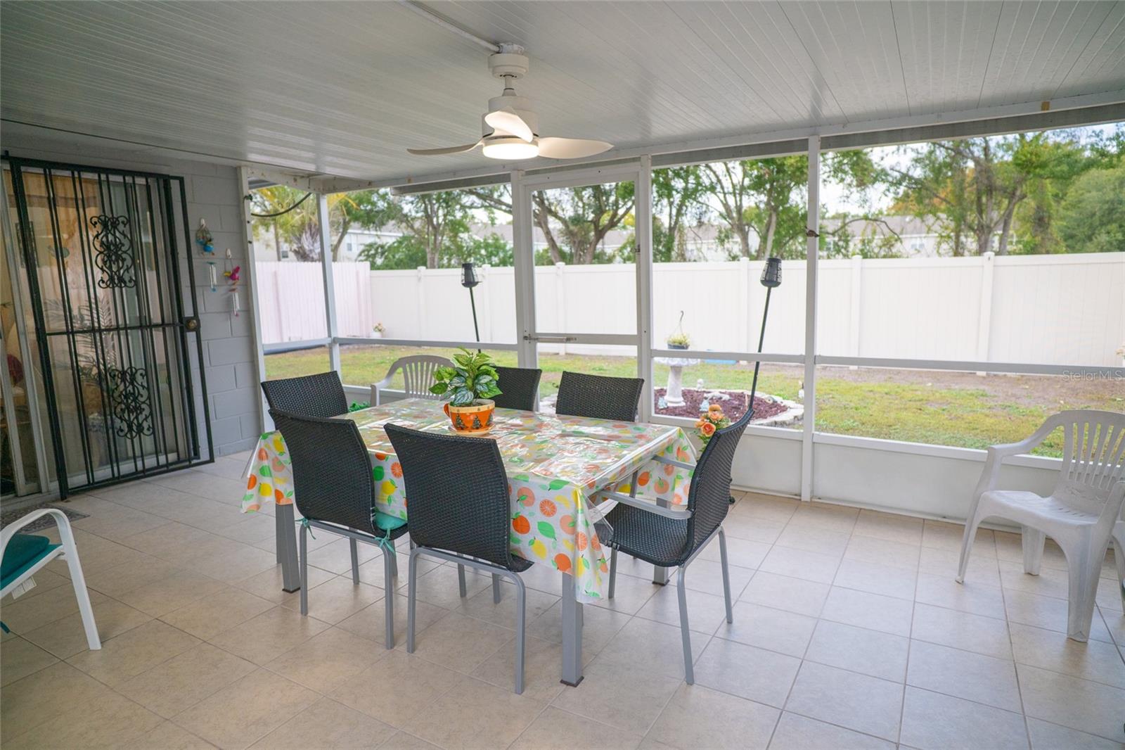 Image 24 of 28 For 6021 Lemon Tree Court