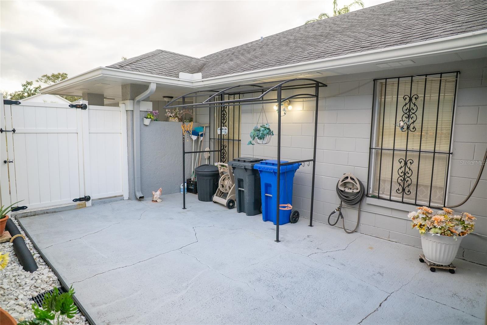 Image 25 of 28 For 6021 Lemon Tree Court