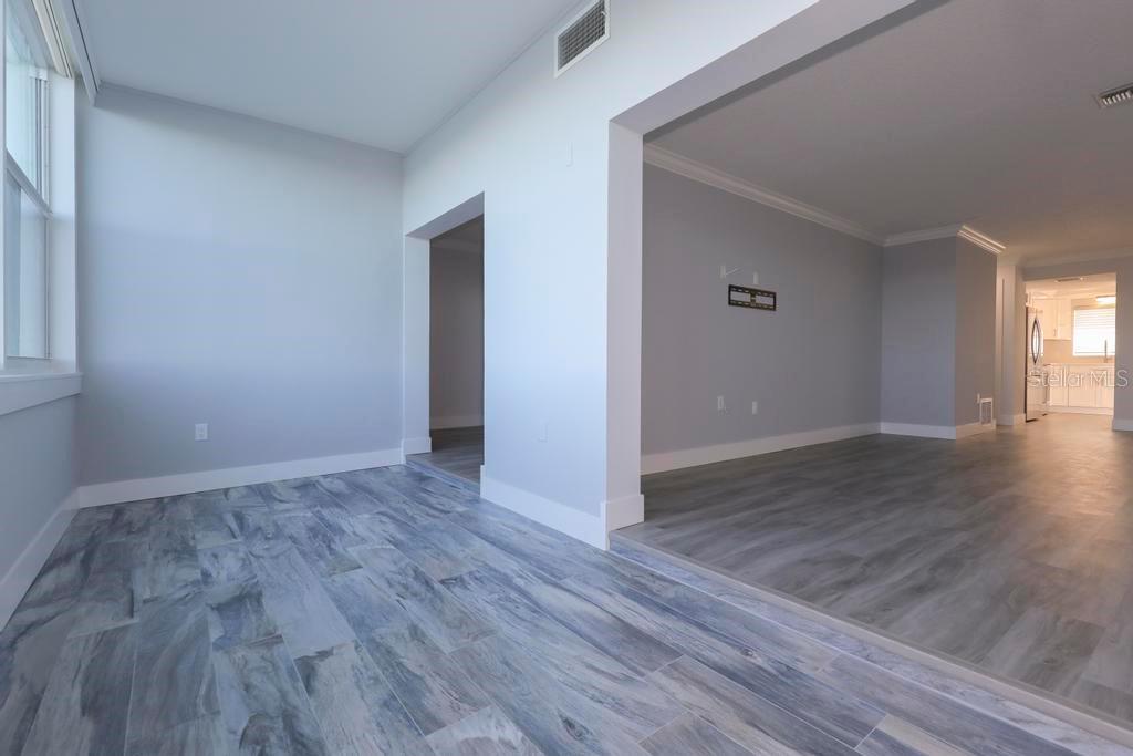 Image 10 of 35 For 5 Gateshead Drive 107