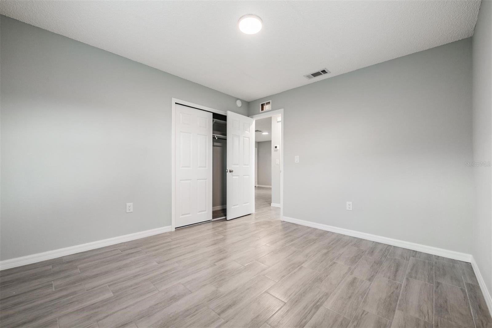 Image 12 of 30 For 7802 Butler Avenue