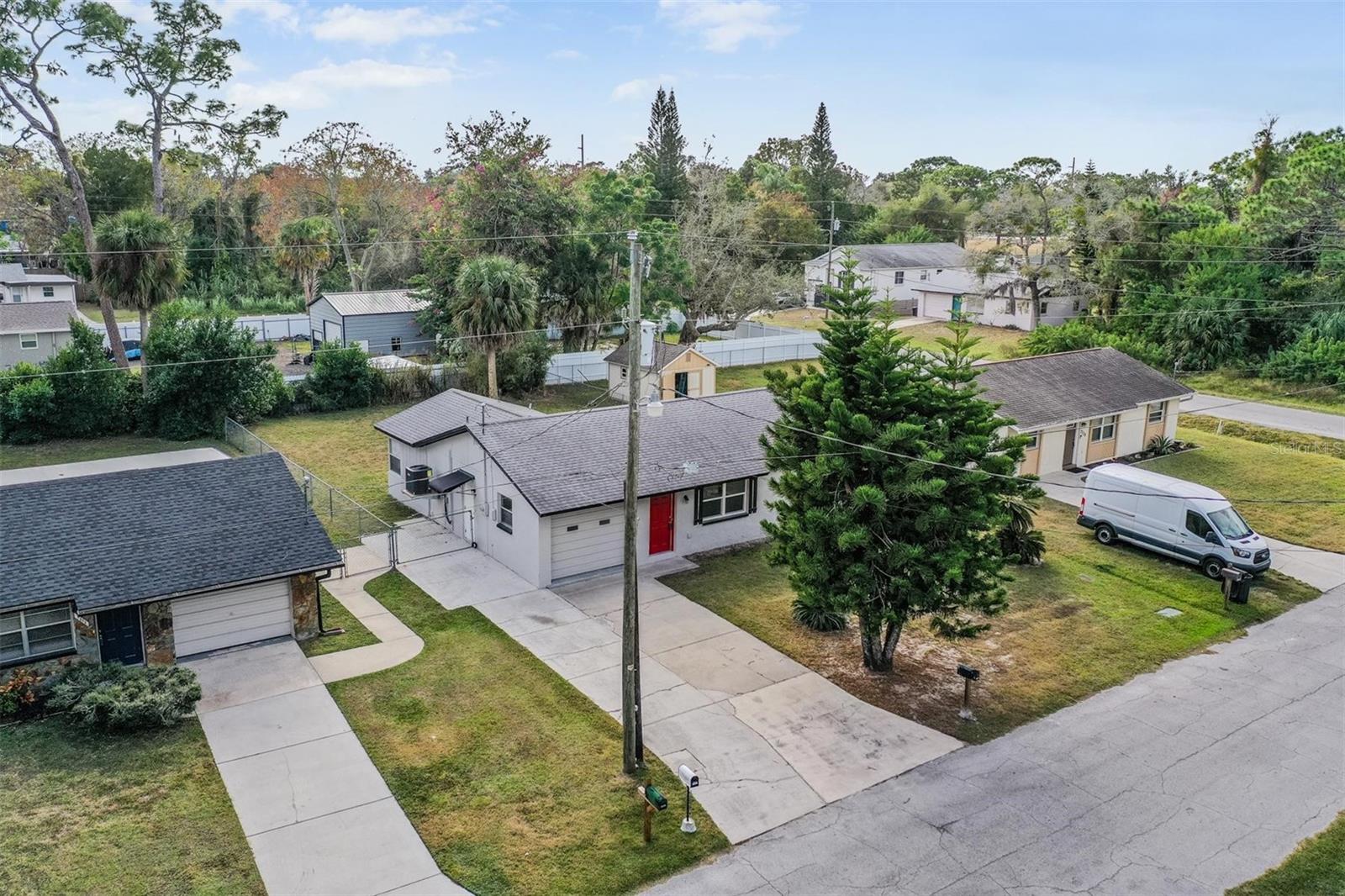 Image 24 of 30 For 7802 Butler Avenue