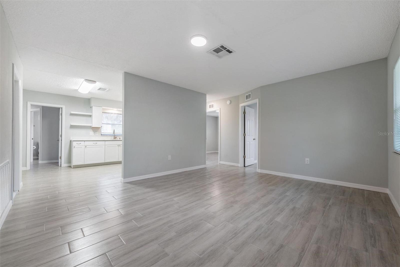 Image 3 of 30 For 7802 Butler Avenue