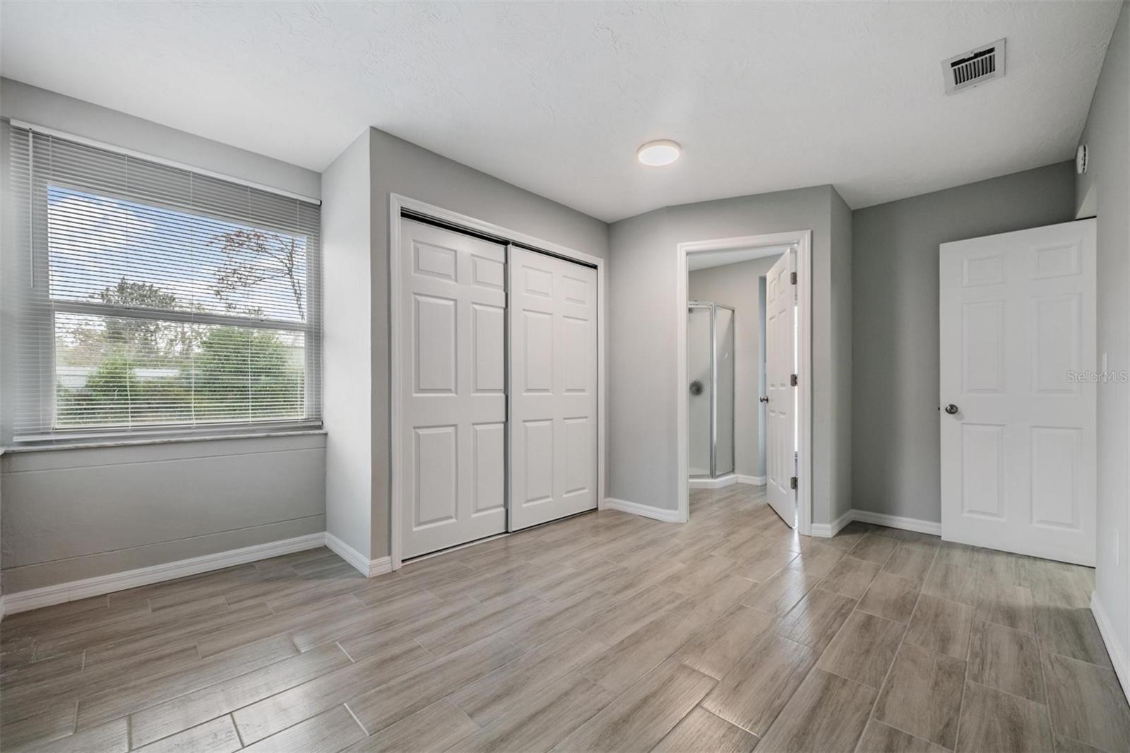 Image 8 of 30 For 7802 Butler Avenue