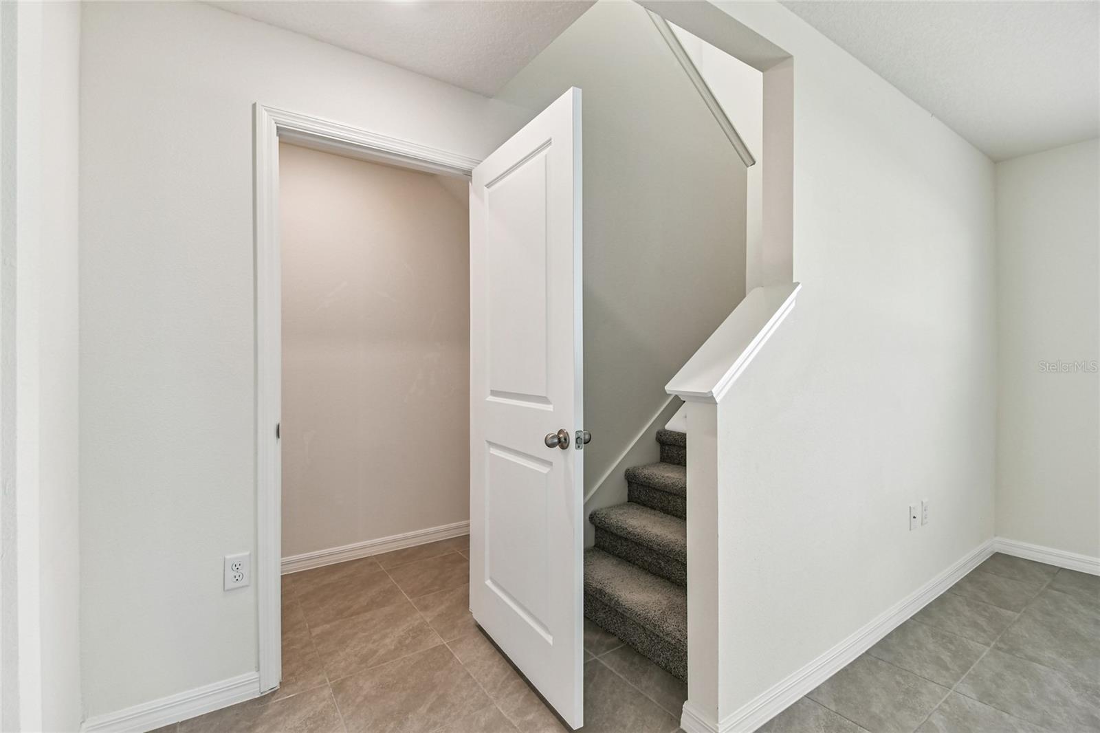 Image 20 of 54 For 9208 Mission Bay Place