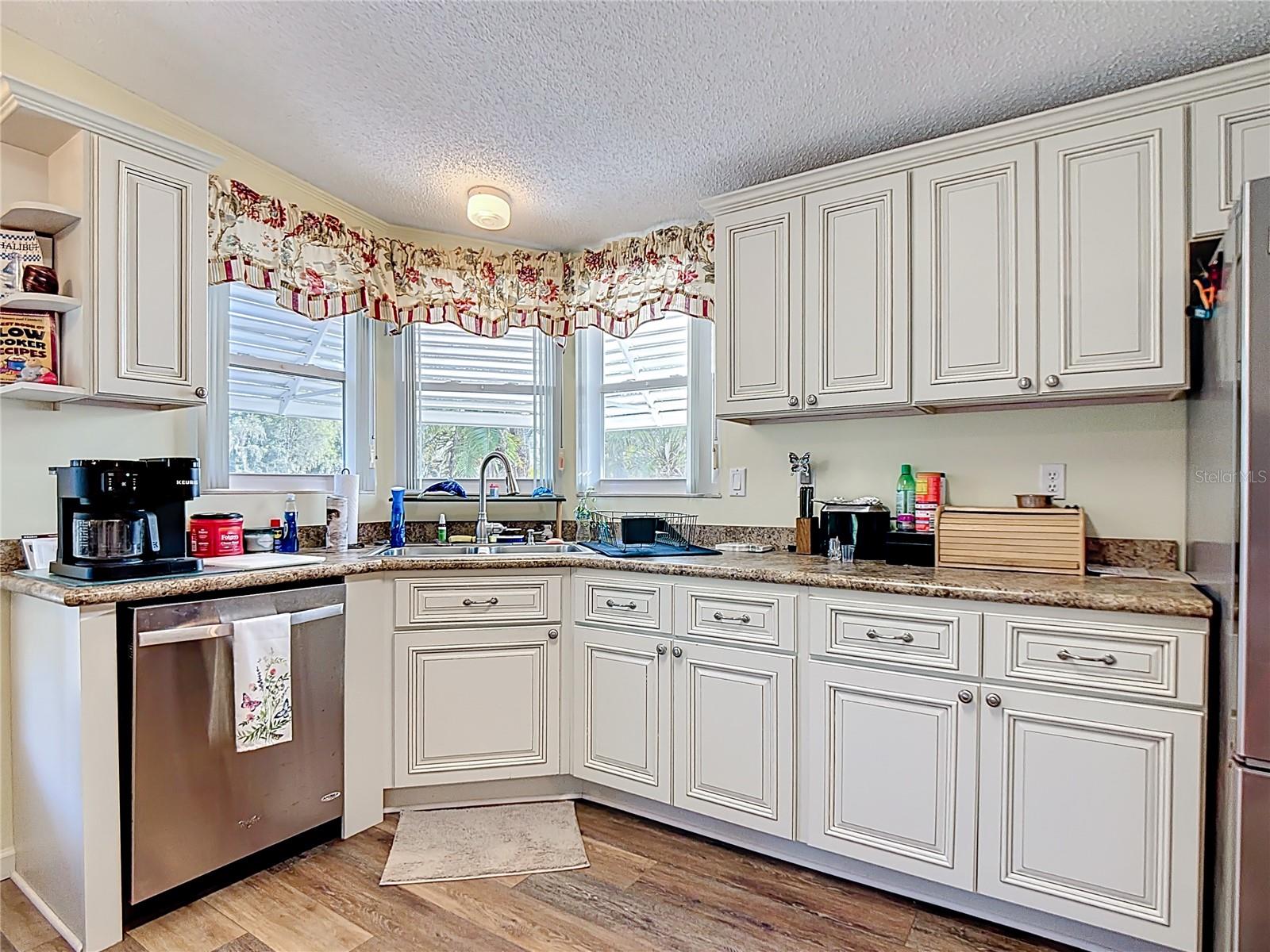 Image 12 of 48 For 303 Pine Loop