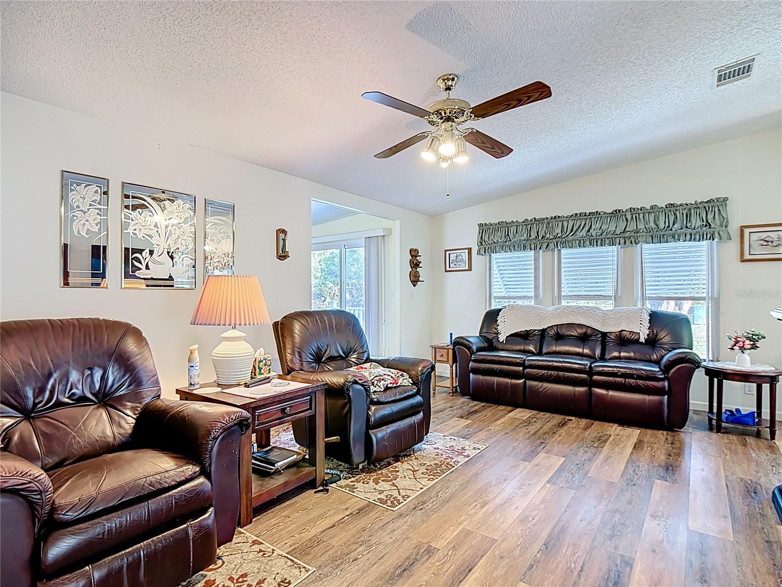 Image 17 of 48 For 303 Pine Loop