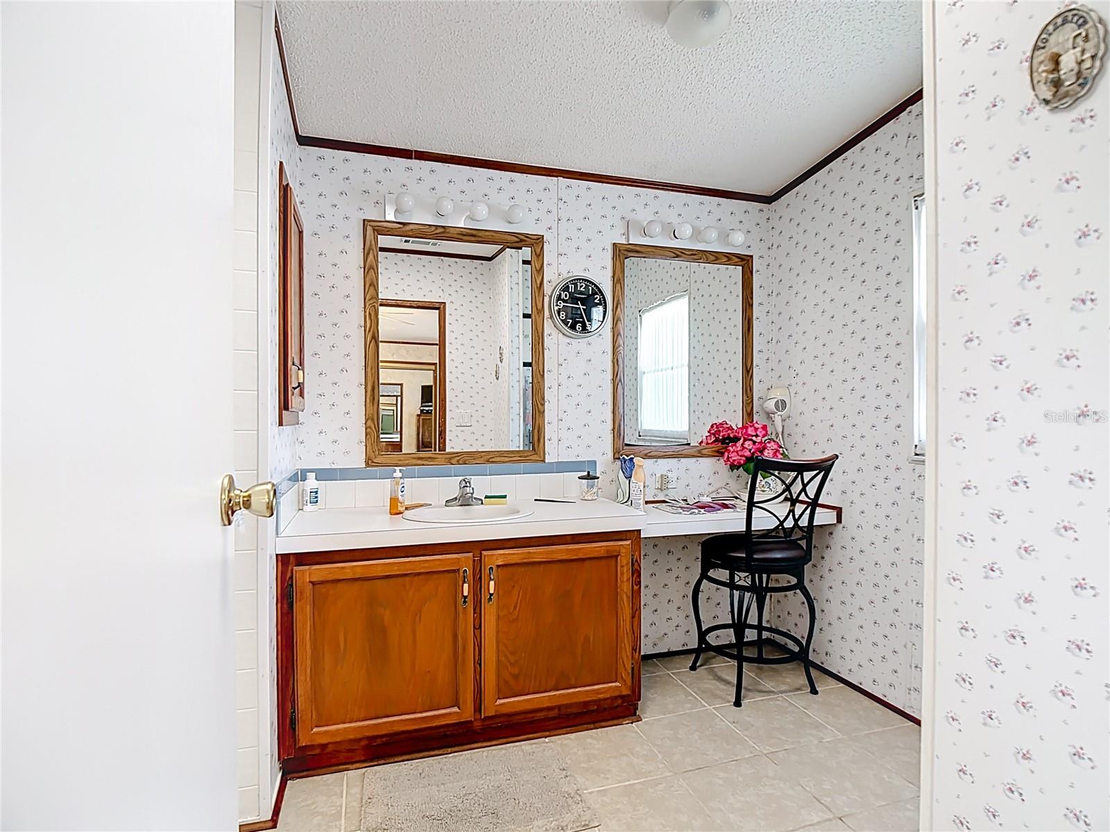 Image 24 of 48 For 303 Pine Loop