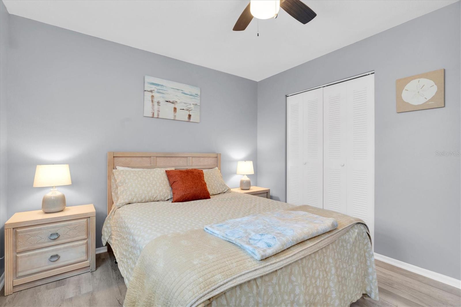 Image 15 of 27 For 175 116th Avenue 302