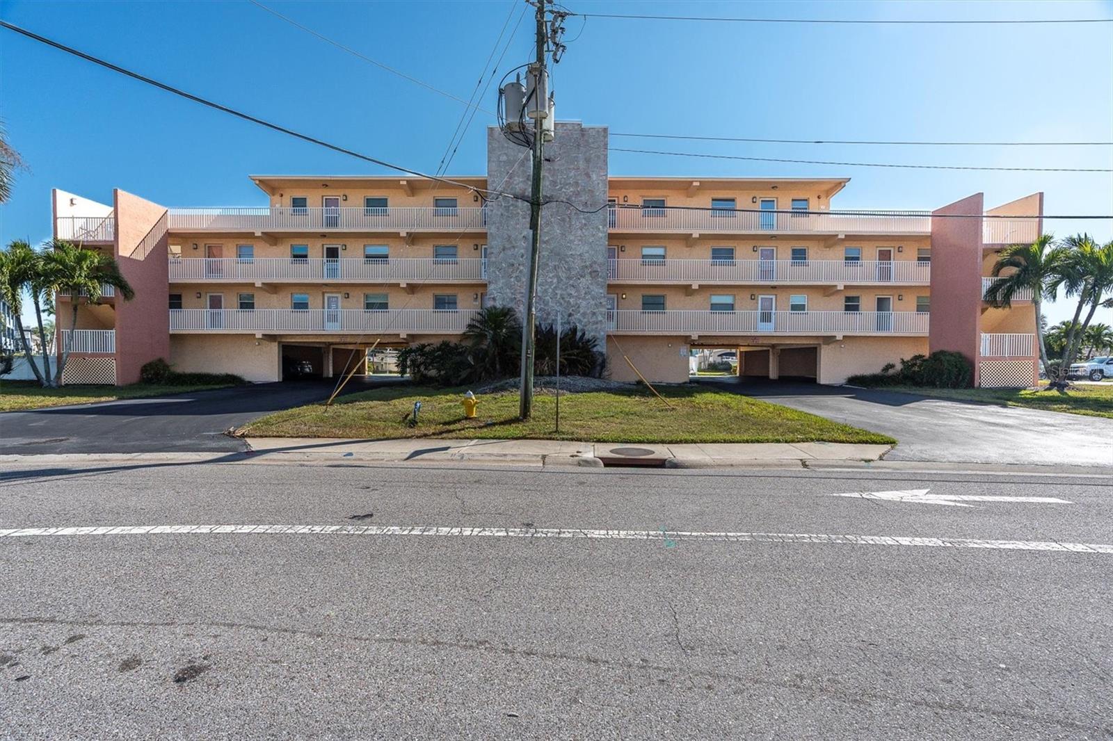 Image 2 of 27 For 175 116th Avenue 302