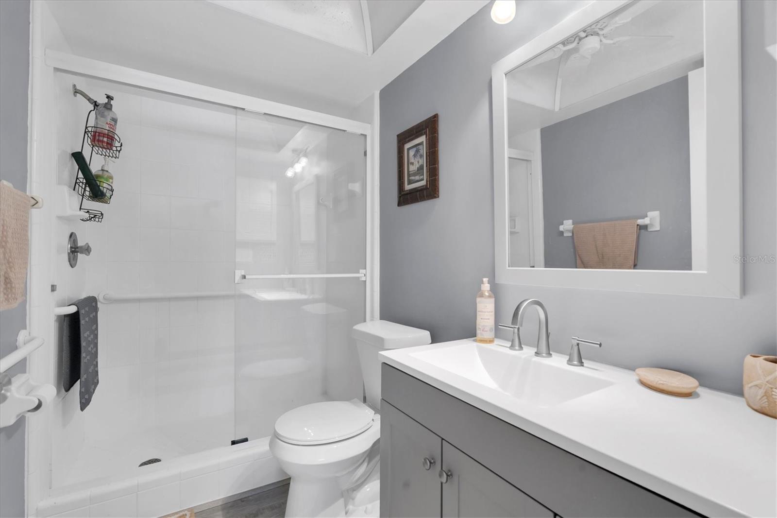 Image 20 of 27 For 175 116th Avenue 302