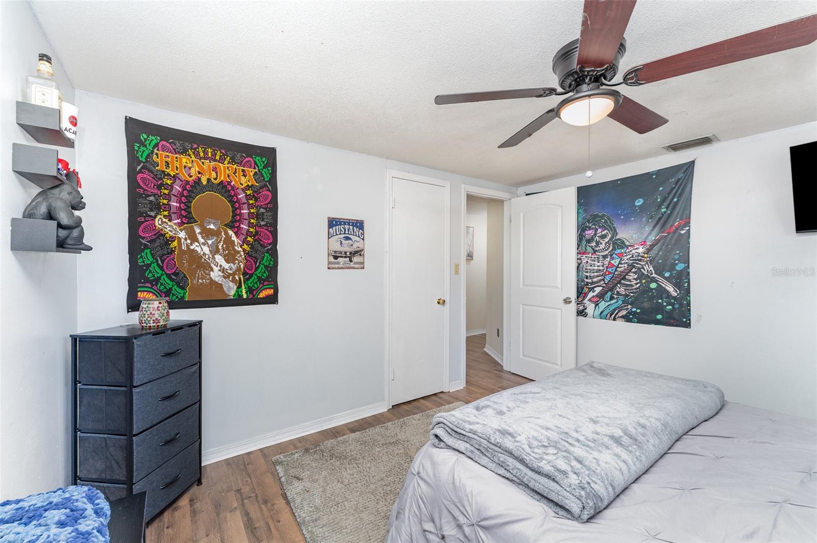 Image 14 of 30 For 4145 Willow Oak Road