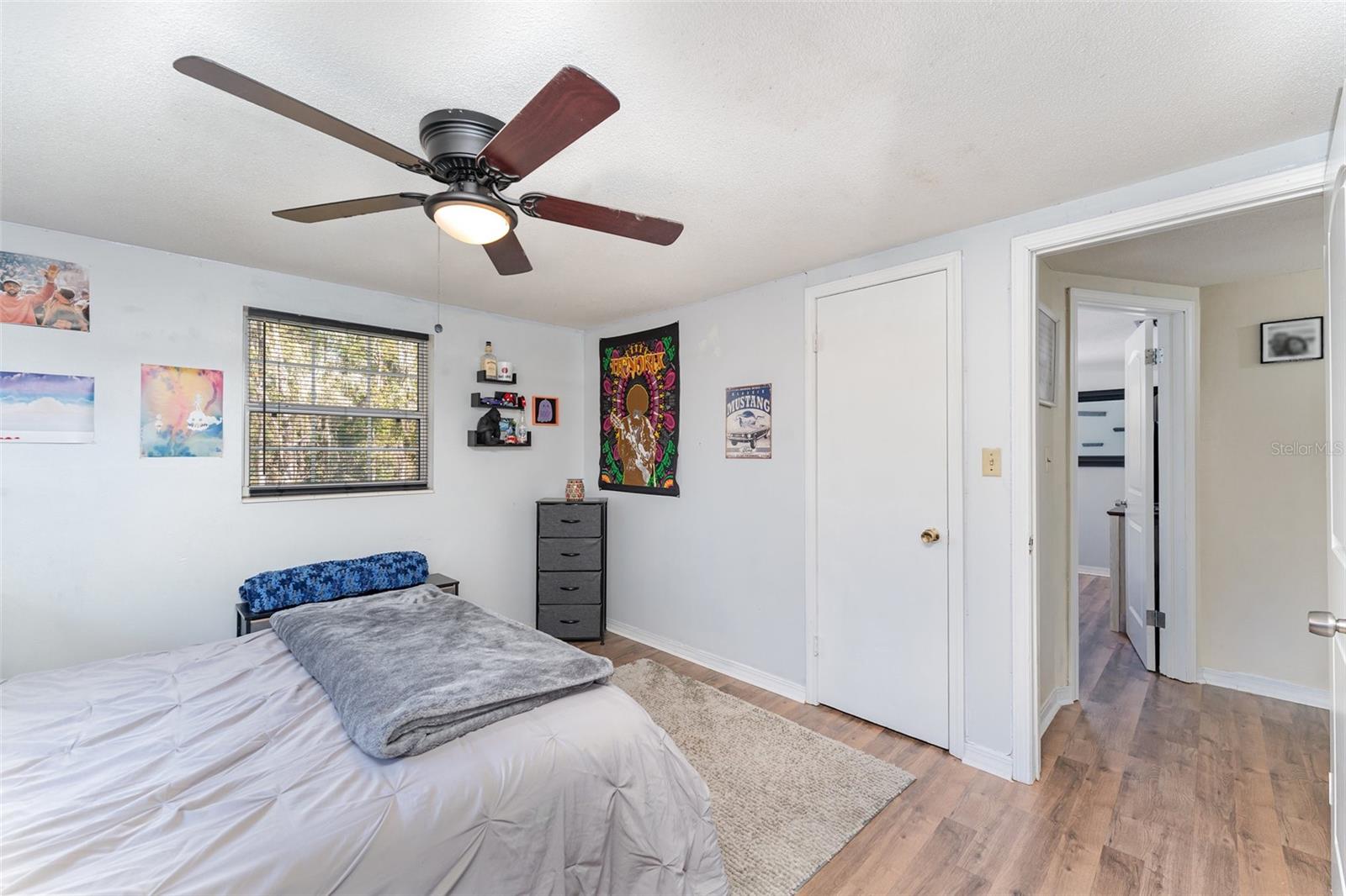 Image 15 of 30 For 4145 Willow Oak Road