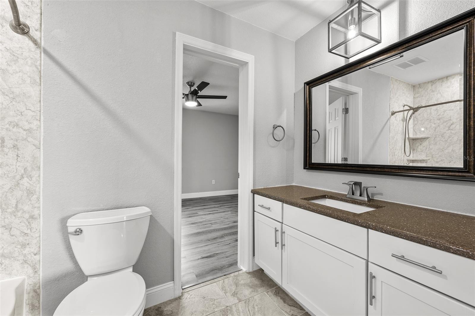 Image 19 of 31 For 210 Malcolm Court