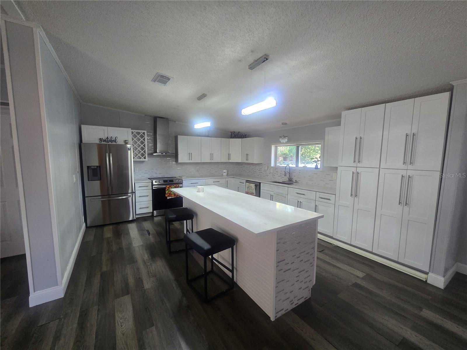 Image 11 of 30 For 4314 Lane Road