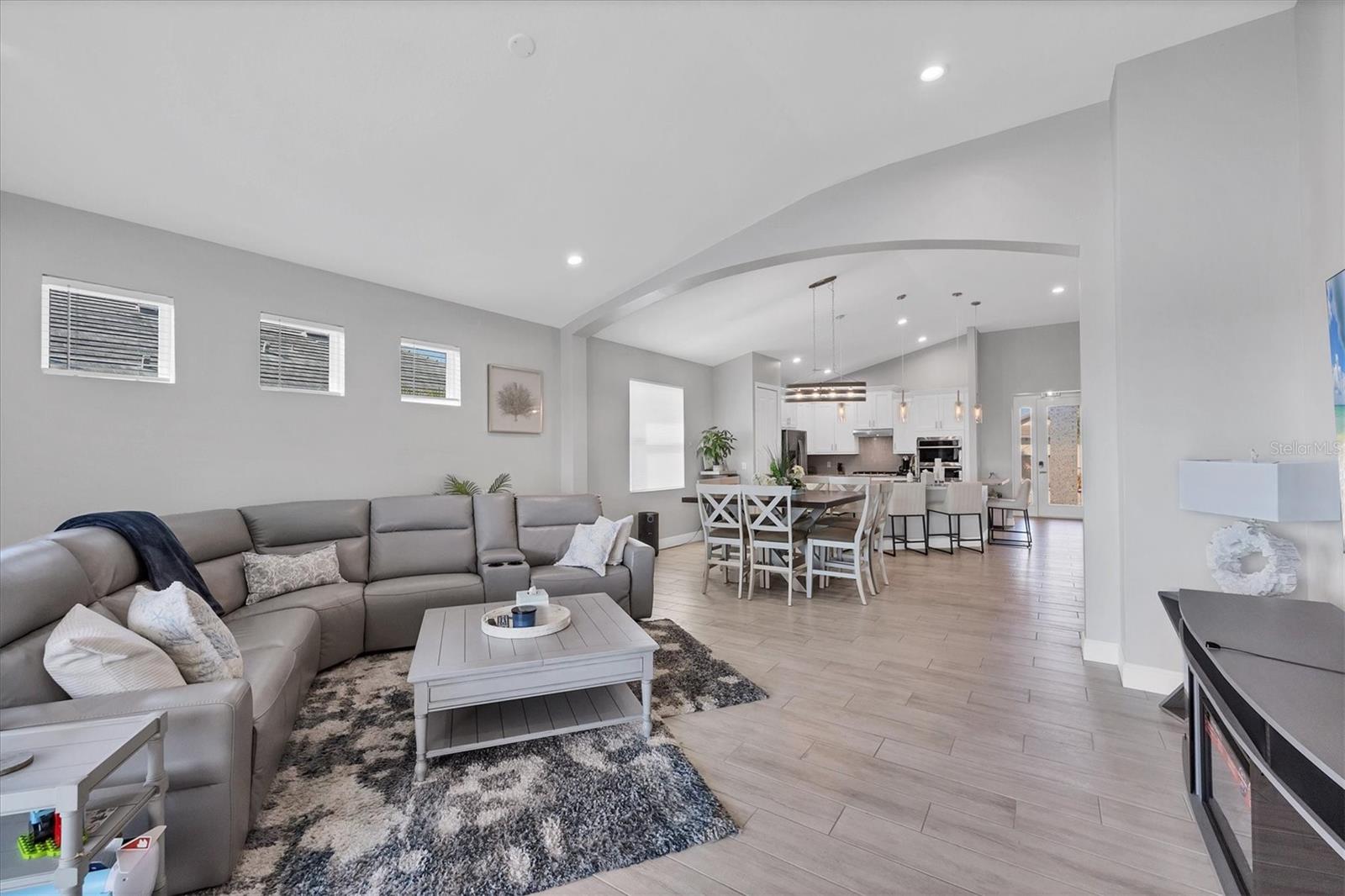 Image 20 of 57 For 6233 Champions Row Street