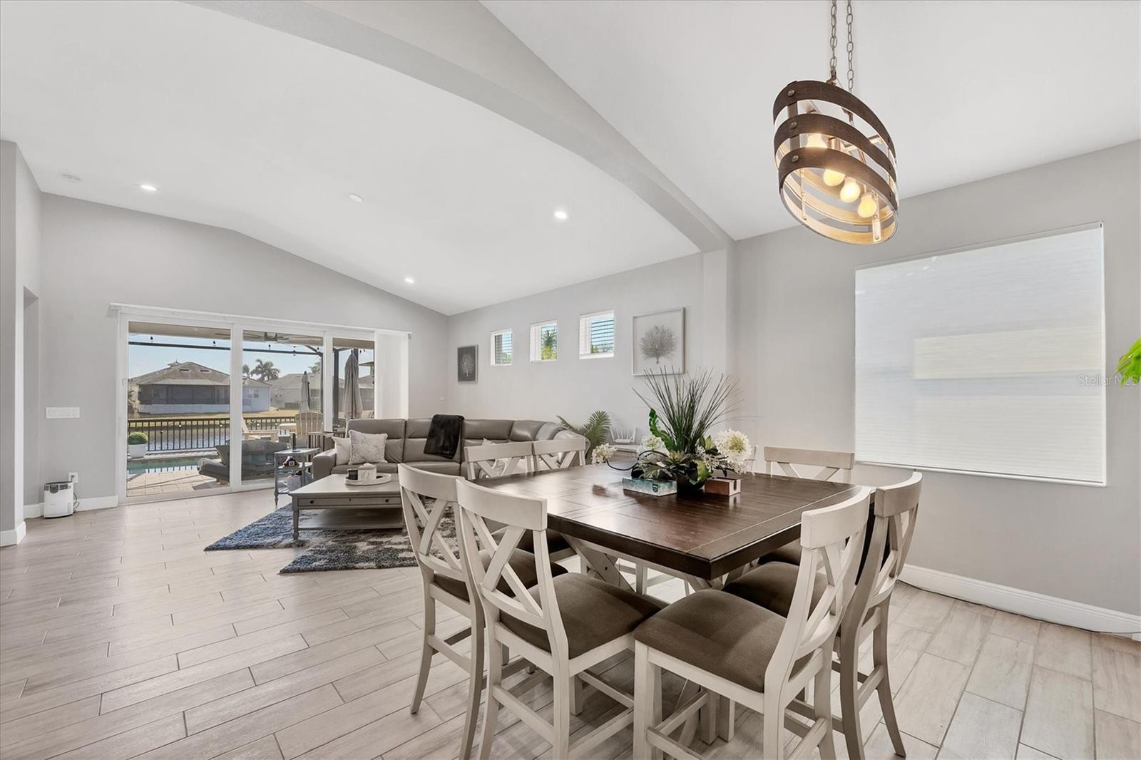 Image 22 of 57 For 6233 Champions Row Street